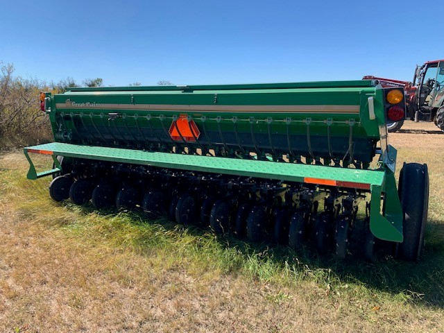 2012 Great Plains 1300 wheel