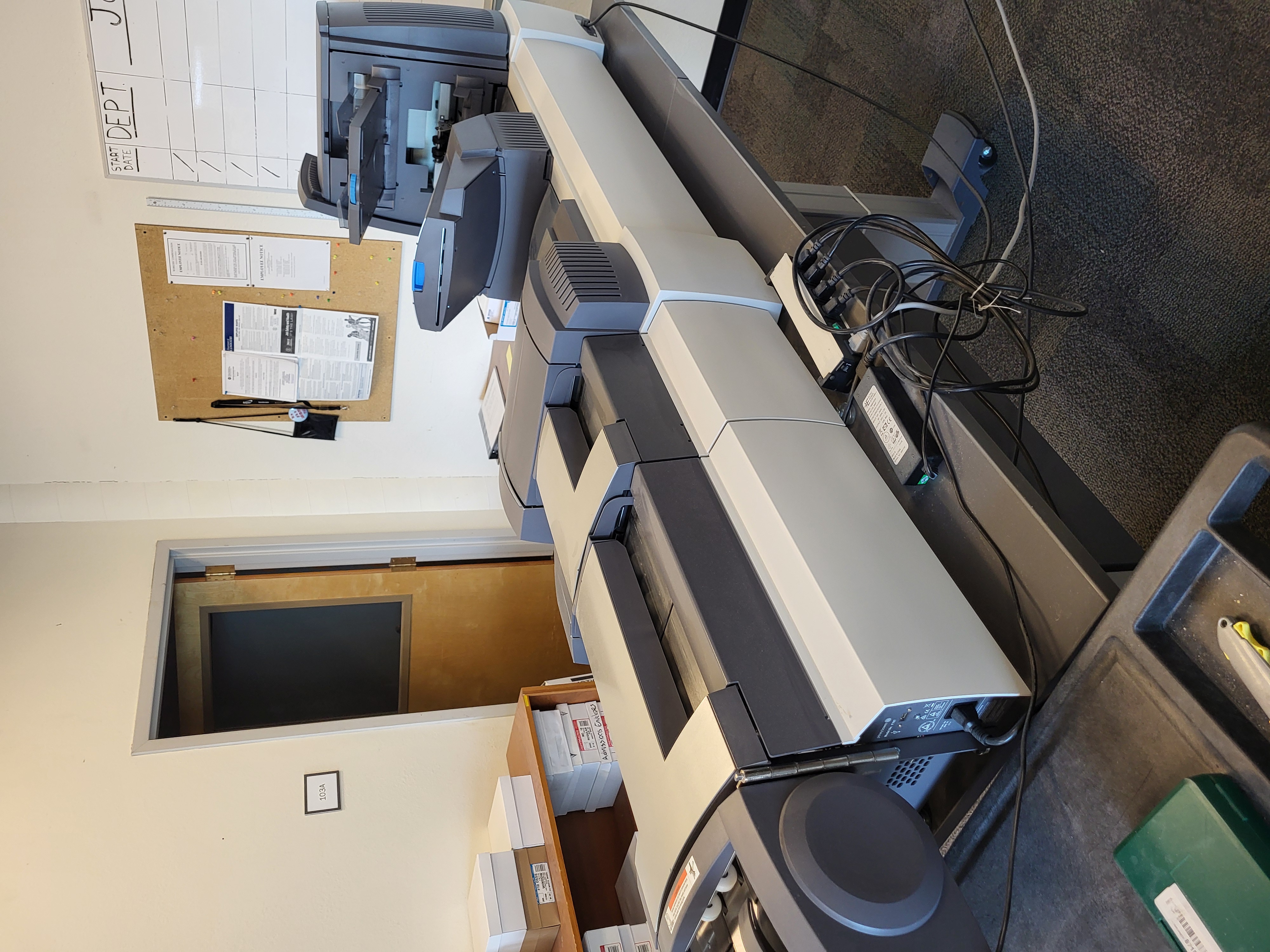 Bulk mail envelope sorter